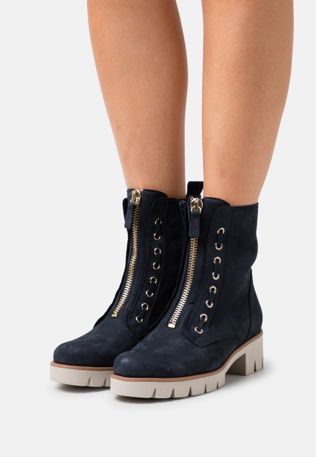 Gabor Night Blue Platform Boots Ankle Boots